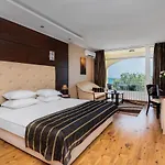 Elpida 4* غولدن ساندز